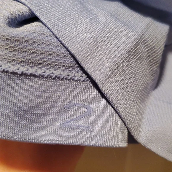 Lululemon Swiftly Tech Long-Sleeve Shirt 2.0 Soft Lilac Color Size 2 - Picture 3 of 8